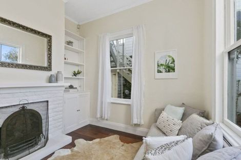 Photo of property in 7 Yale Road, Mount Cook, Wellington, 6021