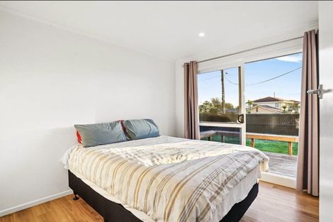 Photo of property in 113 Ferry Parade, Herald Island, Auckland, 0618