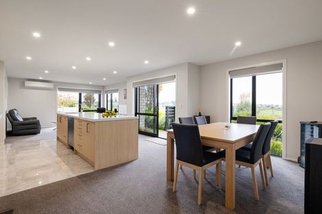 Photo of property in 35 Wairua Avenue, Baverstock, Hamilton, 3200