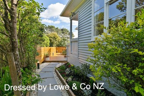Photo of property in 16 Rodney Street, Northland, Wellington, 6012