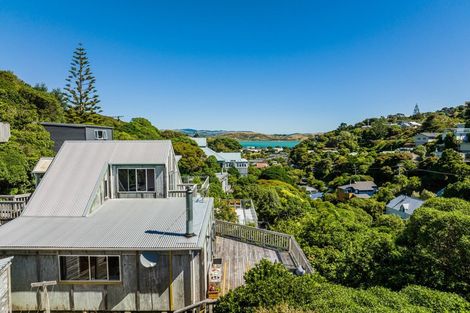 Photo of property in 105 Cluny Road, Plimmerton, Porirua, 5026