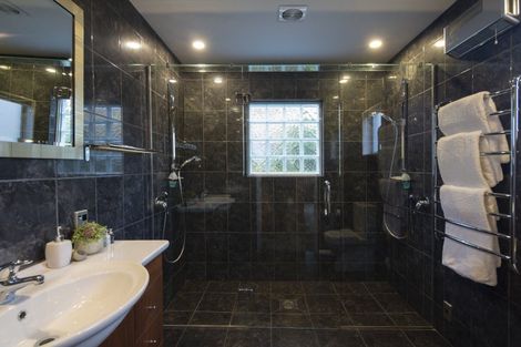 Photo of property in 3 Leeds Lane, Queenstown, 9300