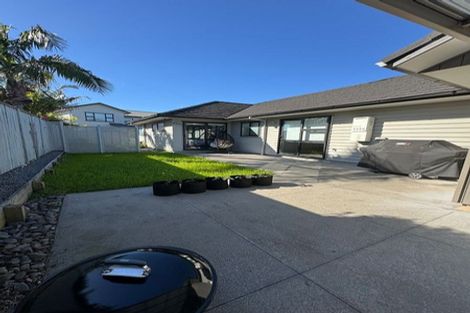 Photo of property in 29 Kuhanui Drive, Karaka, Papakura, 2113