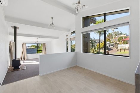 Photo of property in 5 Bellfield Place, Bethlehem, Tauranga, 3110