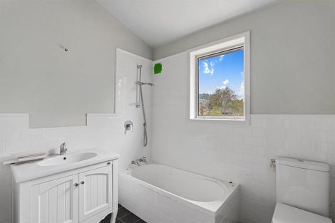 Photo of property in 64 Corson Avenue, Beckenham, Christchurch, 8023