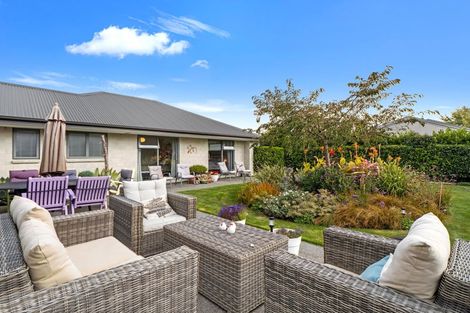 Photo of property in 42 Watkins Drive, Rangiora, 7400