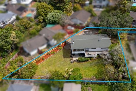 Photo of property in 18 Macnay Way, Murrays Bay, Auckland, 0630