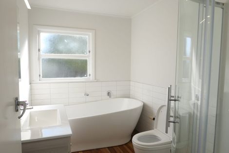 Photo of property in 2 Lorien Court, Raumati Beach, Paraparaumu, 5032