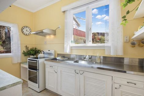 Photo of property in 130 Oban Street, Wadestown, Wellington, 6012