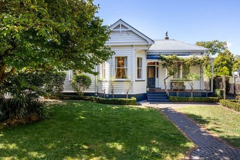 Photo of property in 110 Victoria Street, Cambridge, 3434