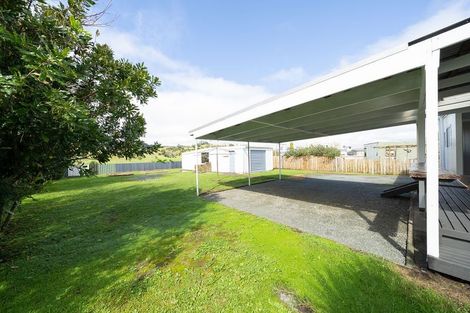 Photo of property in 60 Valley Road, Hikurangi, 0114