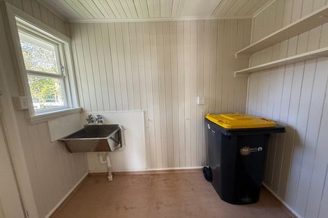 Photo of property in 16 Karamu Street, Upper Riccarton, Christchurch, 8041