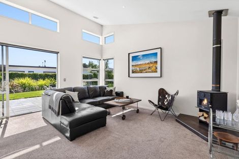 Photo of property in 13 Coromandel Street, Wanaka, 9305