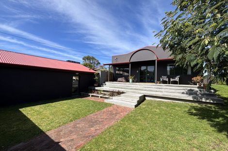 Photo of property in 815 Brighton Road, Ocean View, Dunedin, 9035