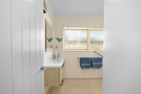 Photo of property in 89 Cedar Drive, Paraparaumu Beach, Paraparaumu, 5032