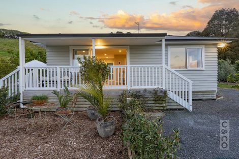 Photo of property in 93 Alf Access Road, Helensville, 0875
