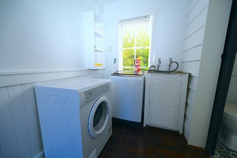 Photo of property in 39 Station Road, Te Kamo, Kamo, 0112