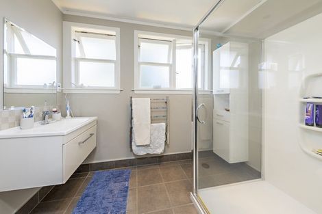 Photo of property in 49 Porchester Road, Papakura, 2110