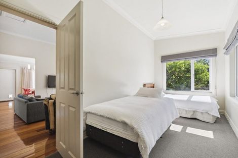 Photo of property in 9 French Street, Martinborough, 5711
