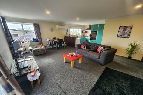 Photo of property in 49 Tedder Avenue, North New Brighton, Christchurch, 8083