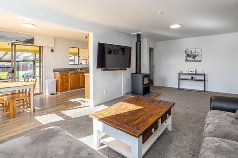 Photo of property in 57 Cologne Street, Martinborough, 5711