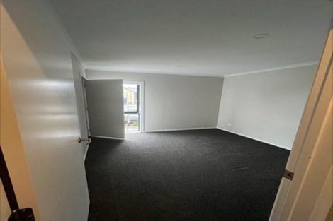 Photo of property in 32/125b Metcalfe Road, Ranui, Auckland, 0612