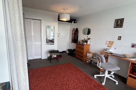 Photo of property in Churchill Flats, 213 The Terrace, Wellington Central, Wellington, 6011