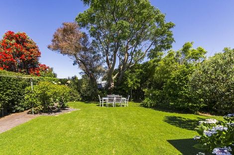 Photo of property in 142 Nelson Crescent, Napier South, Napier, 4110