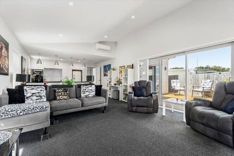 Photo of property in 25 Hastings Road, Pyes Pa, Tauranga, 3112