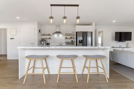 Photo of property in 4 Fearne Drive, Woodend, 7610