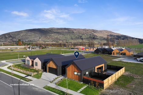 Photo of property in 3 Raspberry Close, Wanaka, 9382