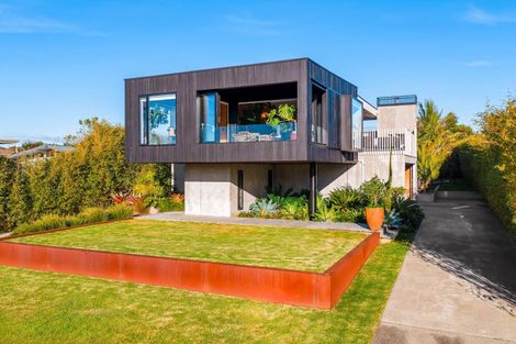 Photo of property in 30 Nihinihi Avenue, Raglan, 3225