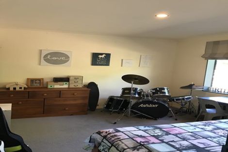 Photo of property in 16 Loveridge Place, Morrinsville, 3300