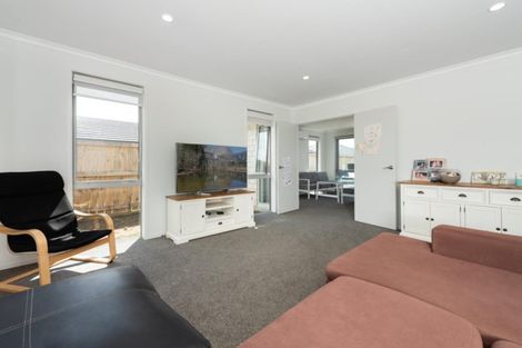 Photo of property in 35 Piata Street, Papamoa Beach, Papamoa, 3118