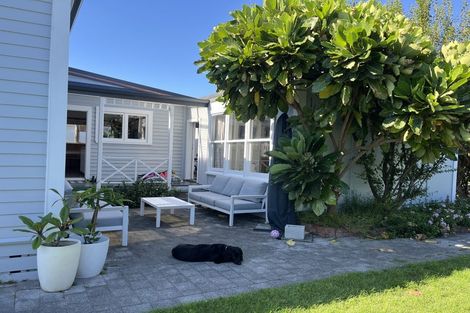 Photo of property in 117 Riverbend Road, Onekawa, Napier, 4110