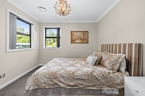 Photo of property in 2 Burbury Ridge, Havelock North, 4130