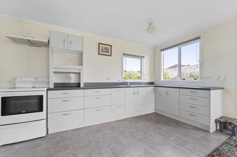 Photo of property in 127 Regan Street, Stratford, 4332