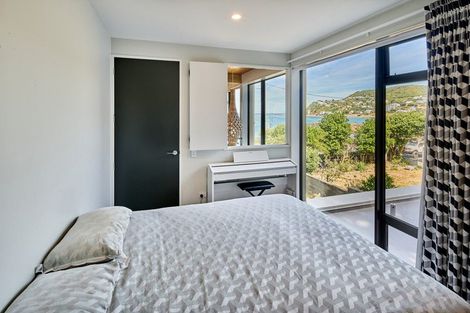 Photo of property in 196 The Esplanade, Island Bay, Wellington, 6023