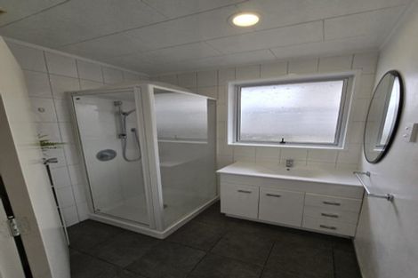 Photo of property in 4 Kiwi Road, Raumati Beach, Paraparaumu, 5032