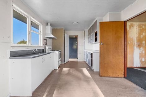 Photo of property in 56 Thomas Crescent, Western Heights, Rotorua, 3015