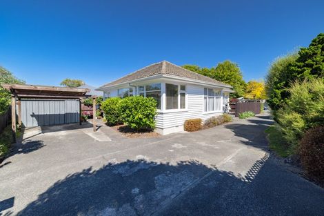 Photo of property in 48 Staveley Street, Avonhead, Christchurch, 8042