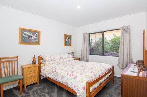 Photo of property in 65c Manuka Grove, Helensville, 0875