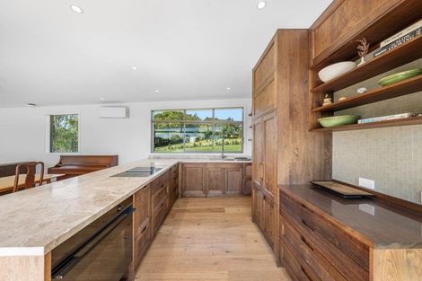 Photo of property in 121a Pomona Road, Kumeu, 0891