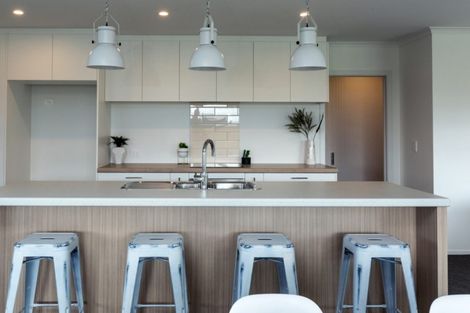 Photo of property in 9 Papaview Road, Papakura, 2110
