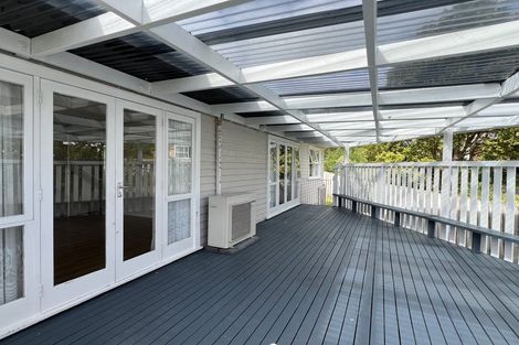 Photo of property in 14 Blenheim Street, Glenfield, Auckland, 0629