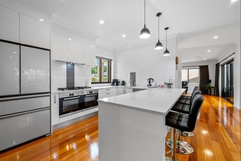 Photo of property in 5 Fern Lane, Whalers Gate, New Plymouth, 4310