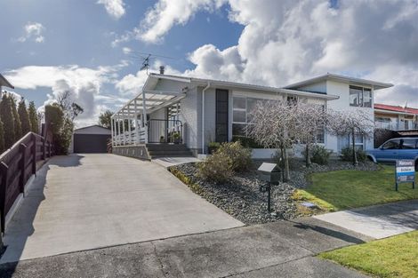 Photo of property in 51 Kennedy Drive, Levin, 5510