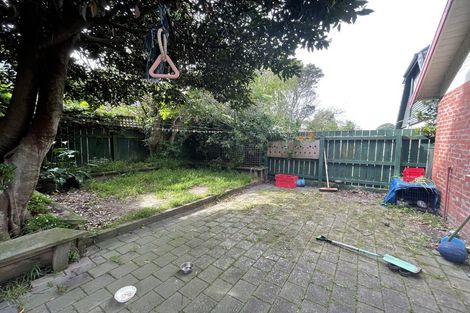 Photo of property in 3 The Parade, Island Bay, Wellington, 6023