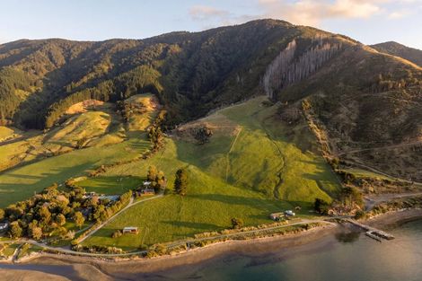 Photo of property in 803 Manaroa Road, Manaroa, Picton, 7282