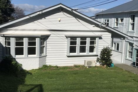 Photo of property in 1/7 Hinau Road, Hataitai, Wellington, 6021